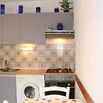 Apartment Avec Parking Prive Proche De La Gn250-089