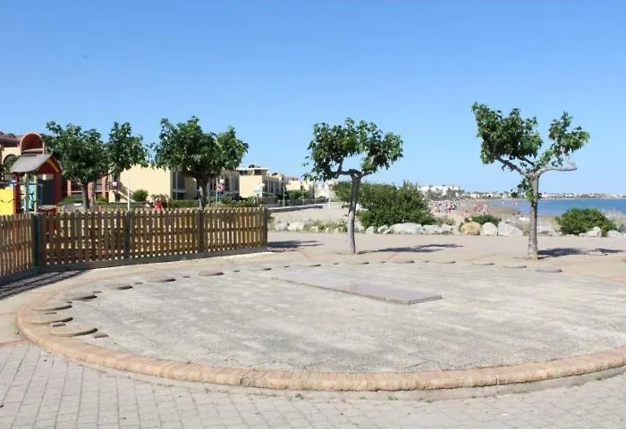 Апартаменты Avec Parking Prive Proche De La Gn250-089 *