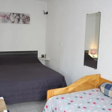 2 Pieces - Gn250-089 Apartment